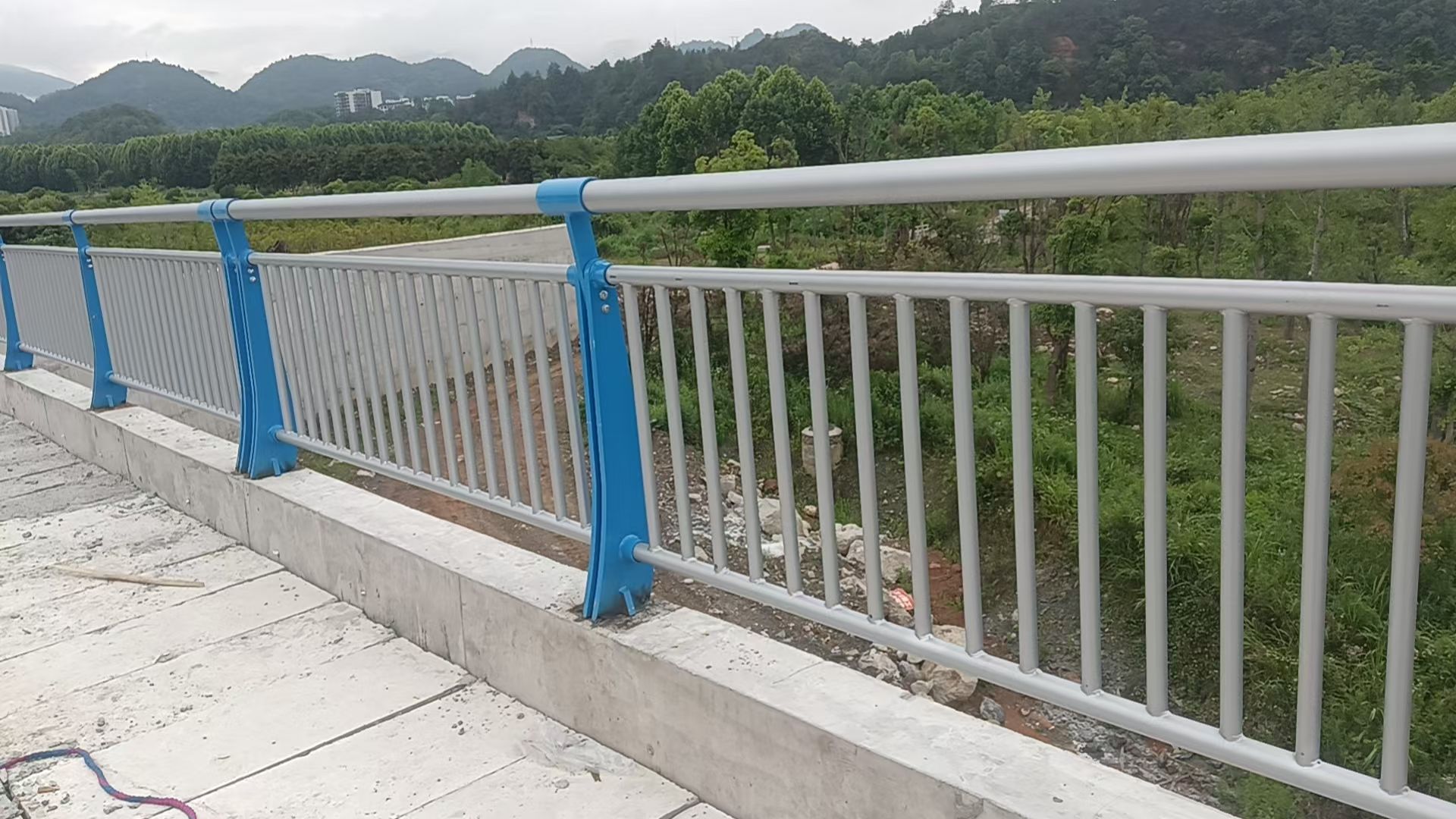 朔州市不锈钢栏杆防撞护栏 - 排名